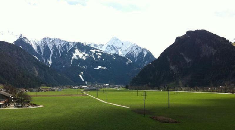 Mountainspirit Apartment Mayrhofen Exterior photo